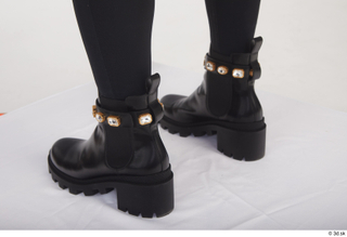 Zuzu Sweet black boots foot shoes 0004.jpg